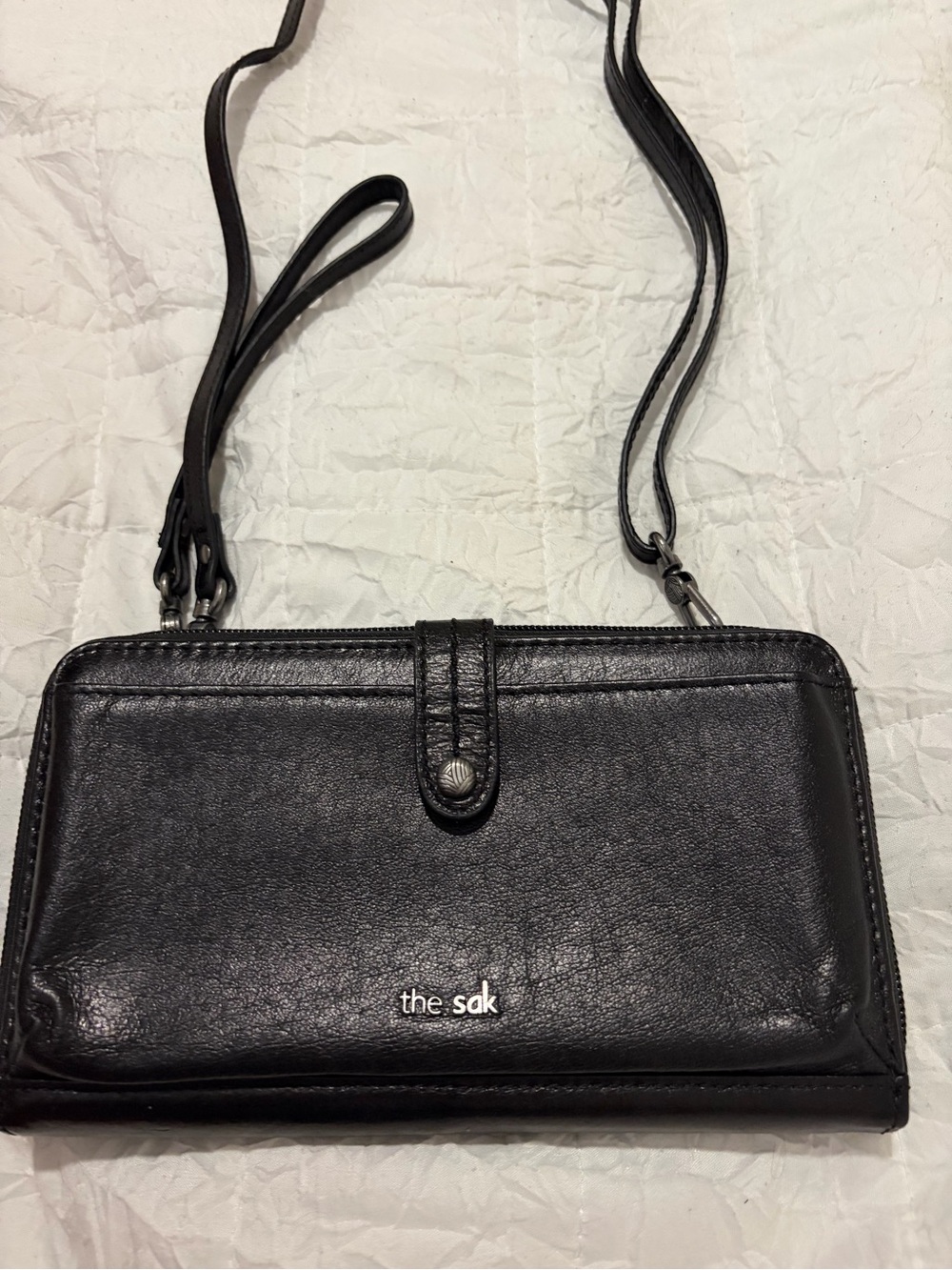 The Sak Black Leather Wristlet Crossbody Wallet Phone Pocket - Picture 12 of 13